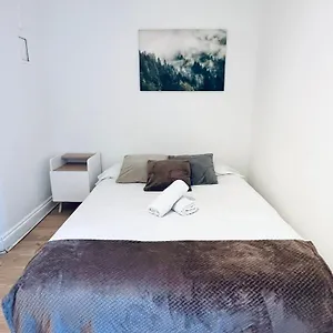 stylish-1-bed-flat-in-vibrant-hoxton.cambridgehotelsuk.com/