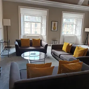 York Place By Destination Appartement