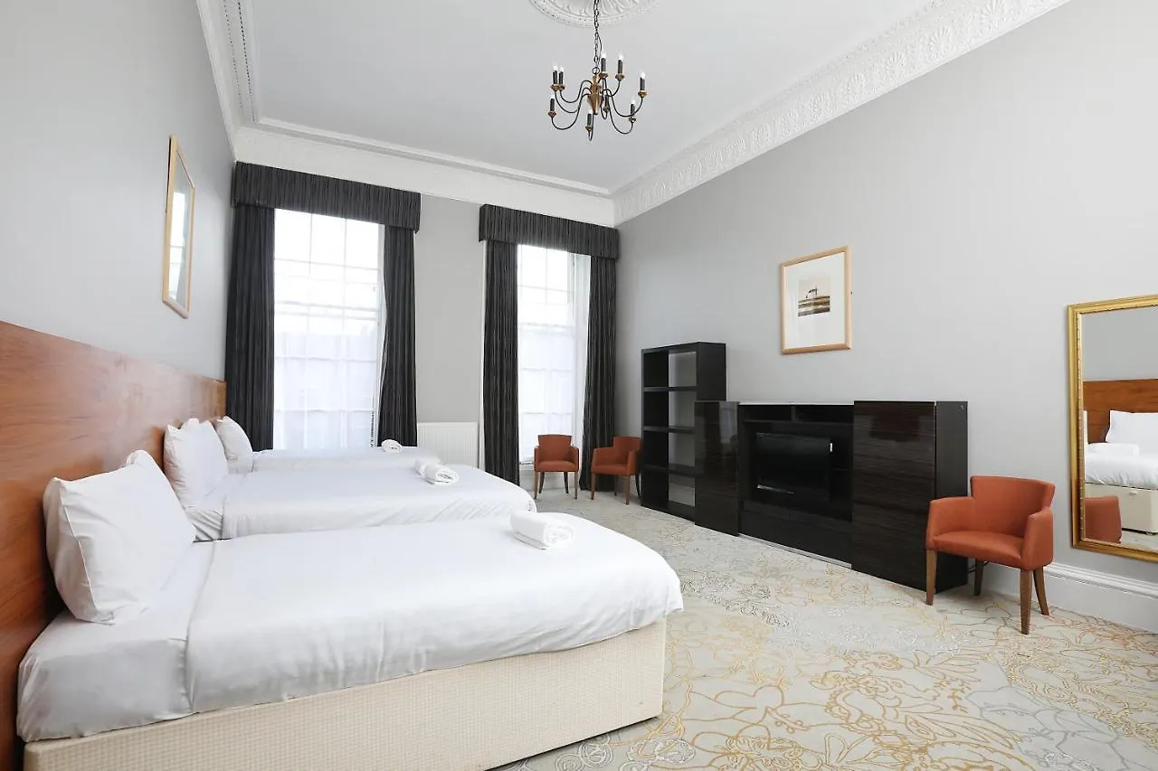Cairn Hotel & Apartments Edinburgh Aparthotel