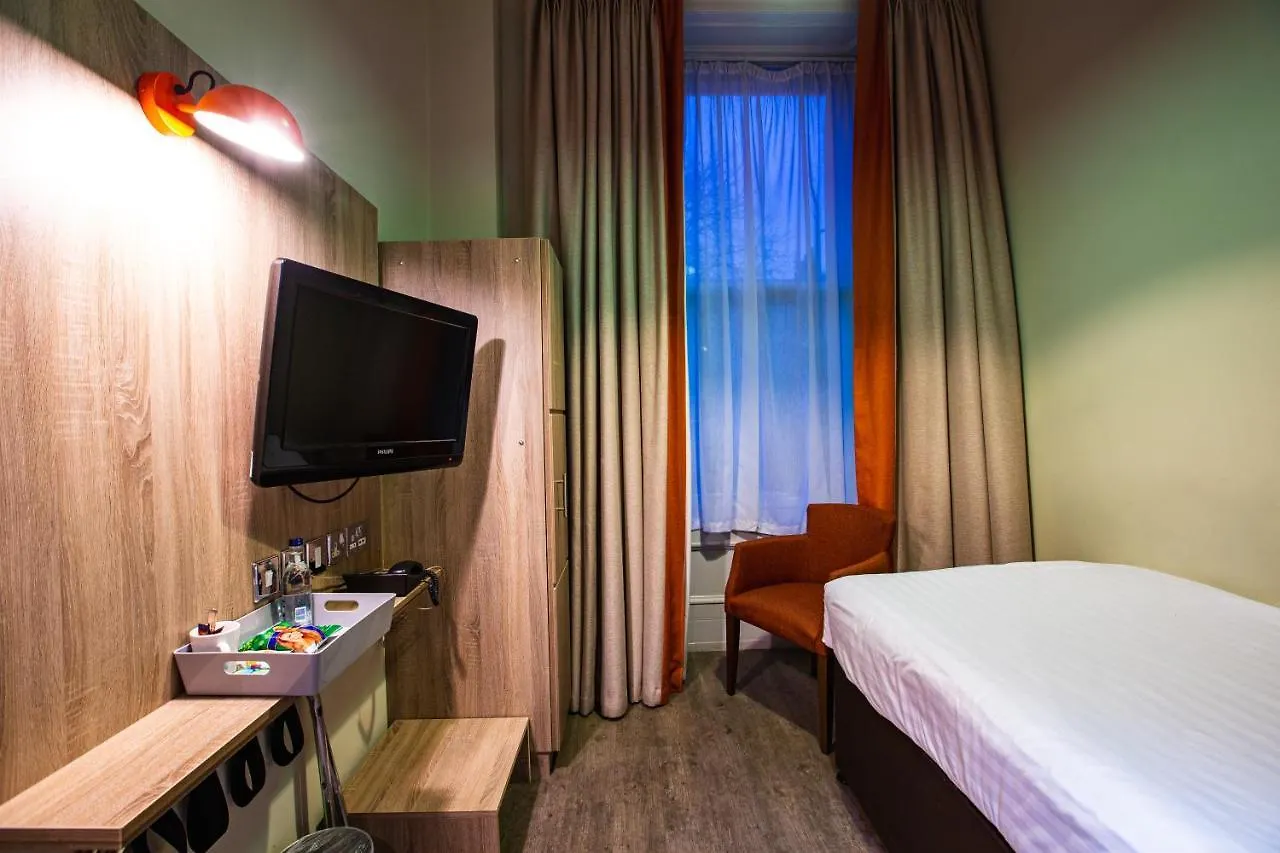 Cairn Hotel & Apartments Edimburgo Apartahotel