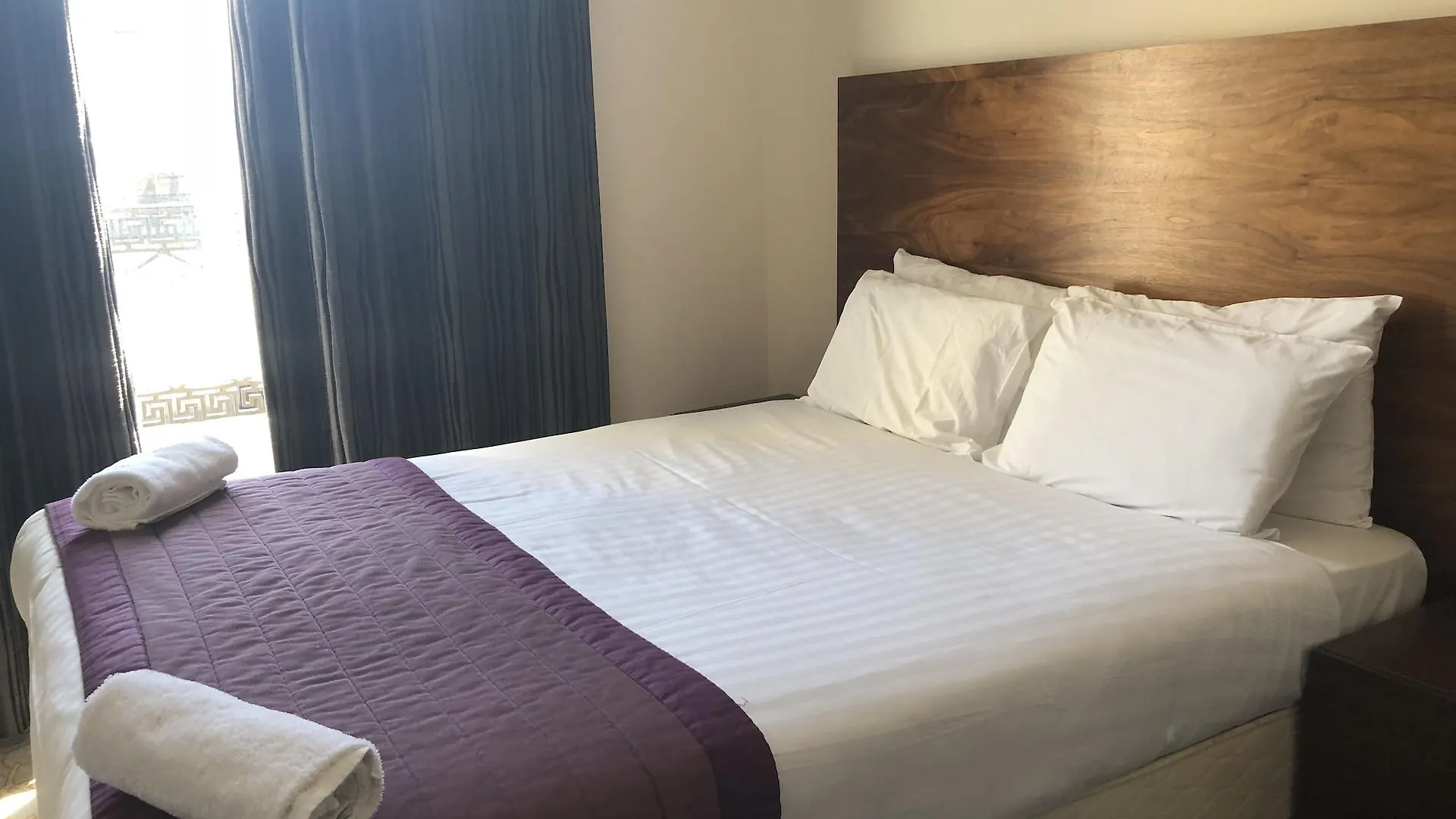 *** Apartahotel Cairn Hotel & Apartments Edimburgo Reino Unido