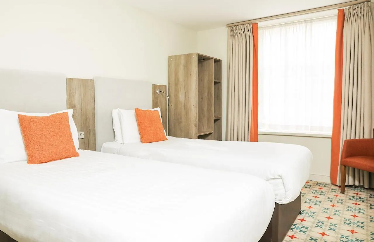 Cairn Hotel & Apartments Edimburgo