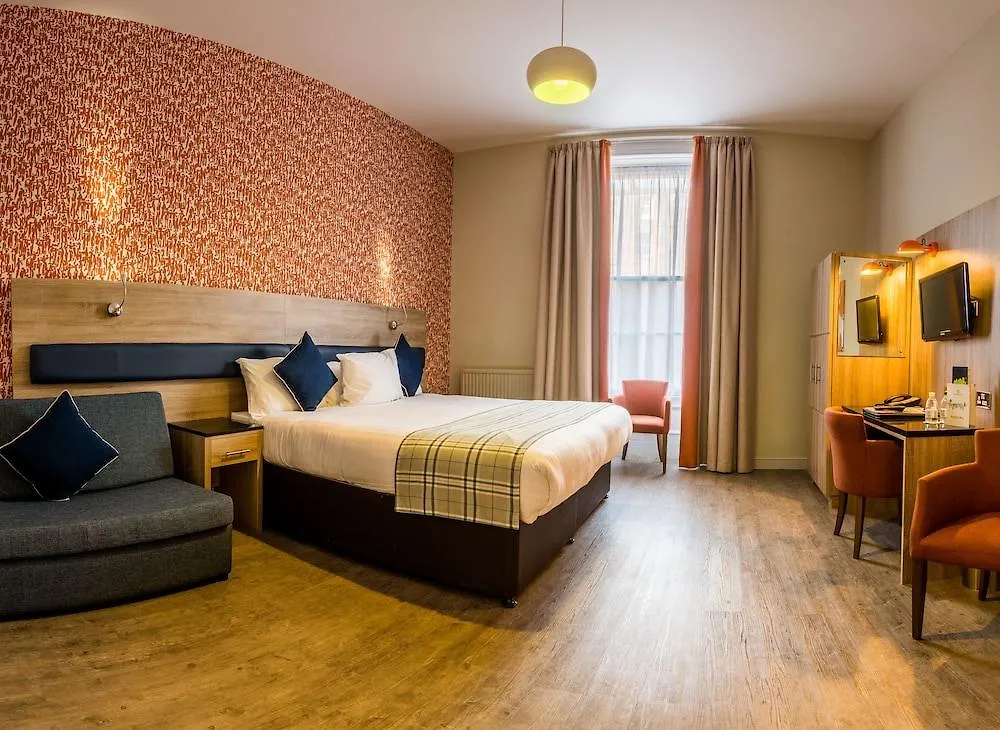 Cairn Hotel & Apartments Edimburgo 3*,