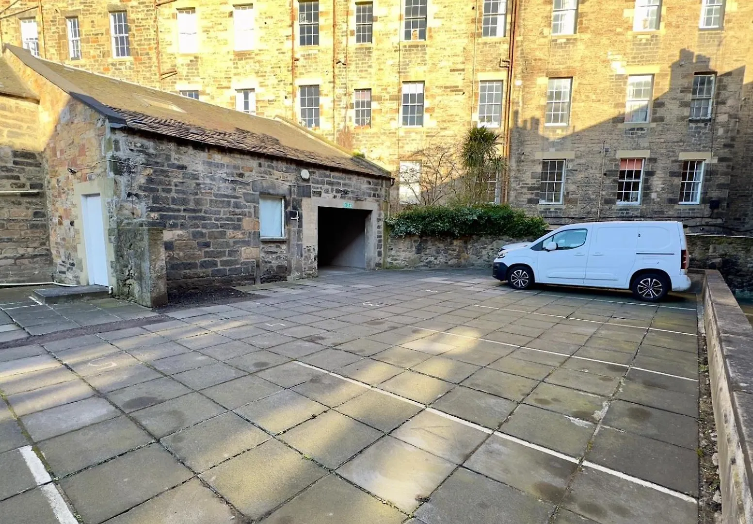 *** Apartahotel Cairn Hotel & Apartments Edimburgo Reino Unido